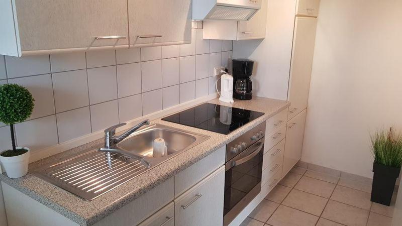 Ferienwohnung Gockels-Auszeit Bad Wildungen Bagian luar foto