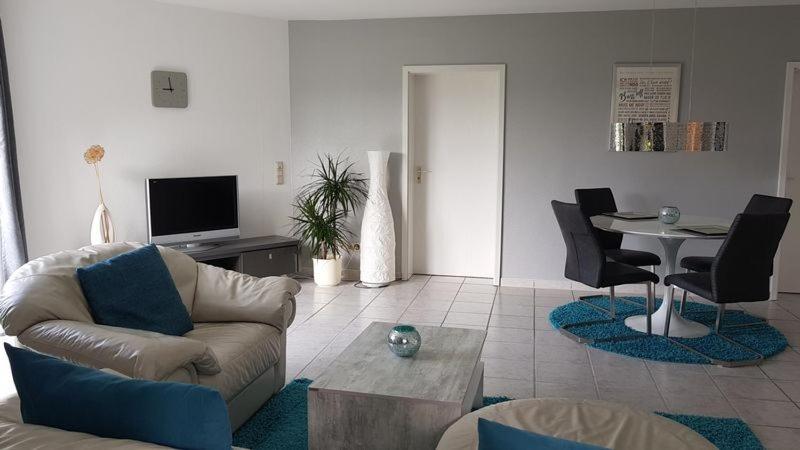 Ferienwohnung Gockels-Auszeit Bad Wildungen Bagian luar foto